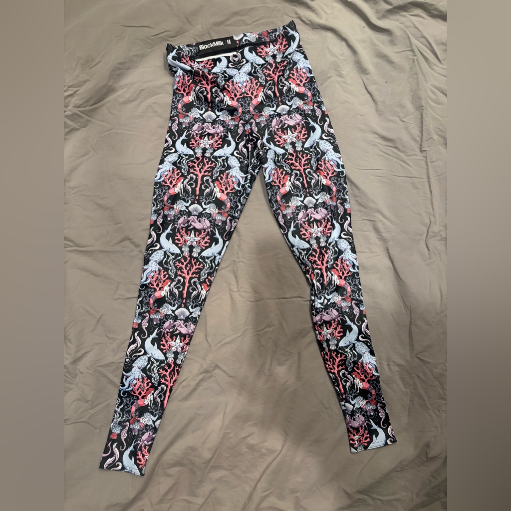 Blackmilk Take The Bait Leggings
